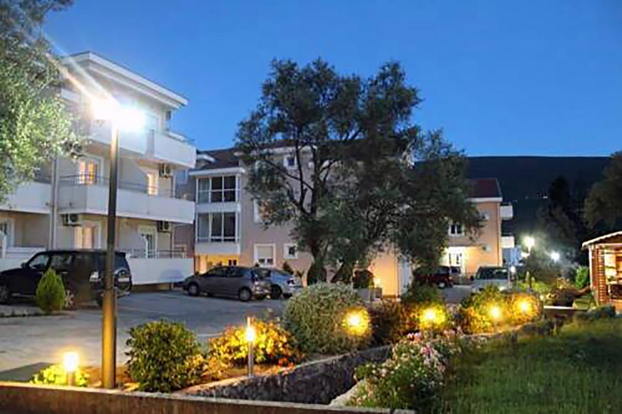 Apartment Sun Village Goran แฮร์เซ็ก-โนวี ภายนอก รูปภาพ