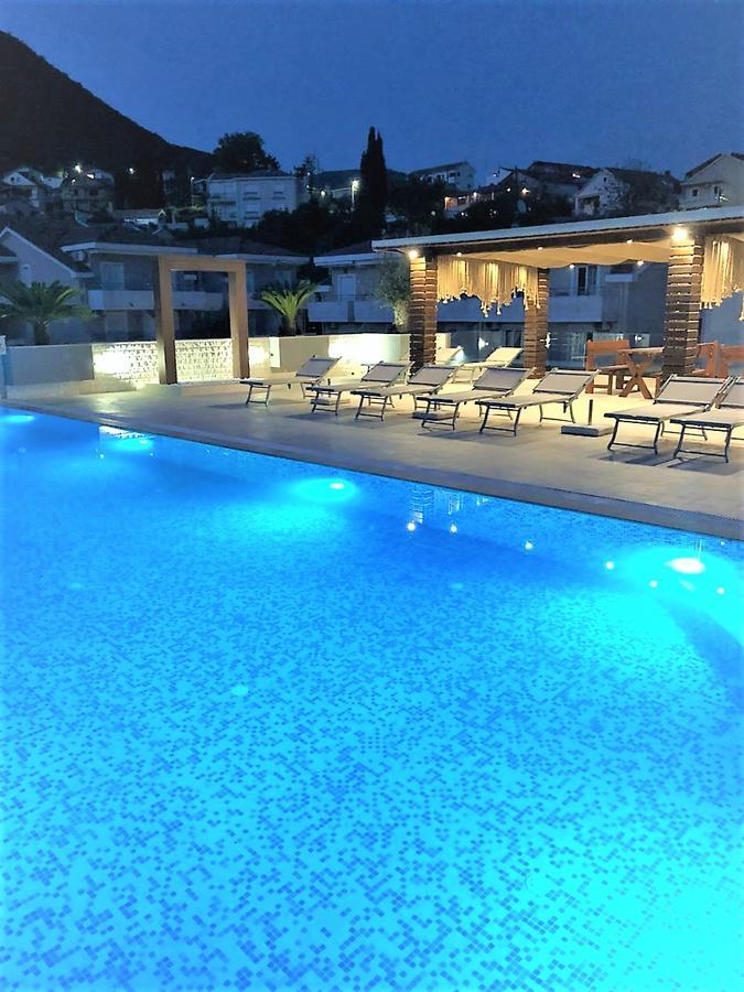 Apartment Sun Village Goran แฮร์เซ็ก-โนวี ภายนอก รูปภาพ