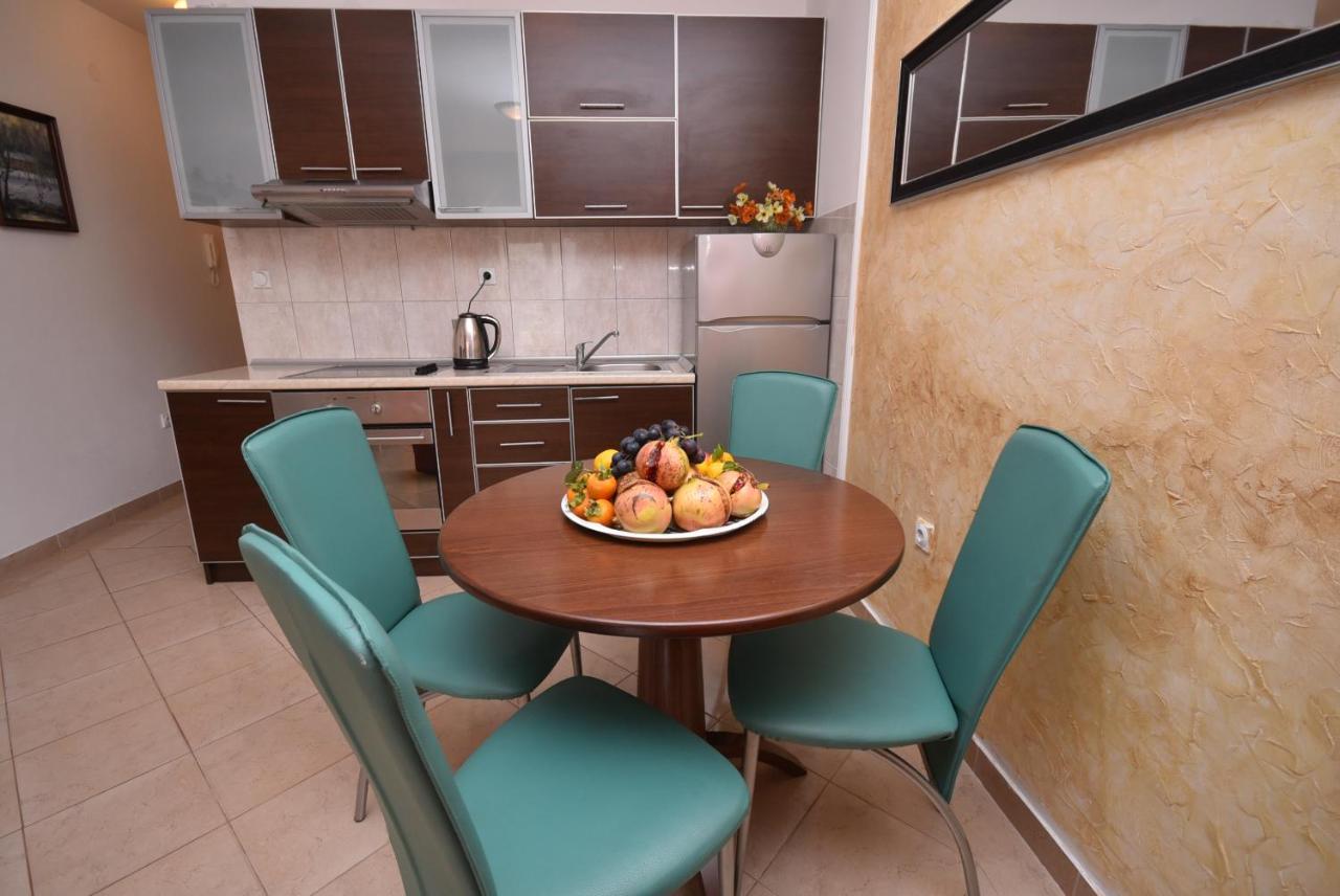 Apartment Sun Village Goran แฮร์เซ็ก-โนวี ภายนอก รูปภาพ